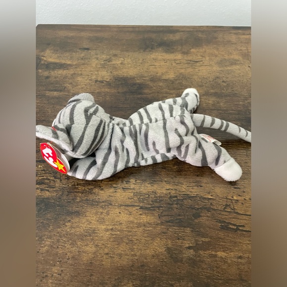 Ty Beanie Baby * Prance the Cat * Date of birth: November 20,1997 * - Picture 6 of 9